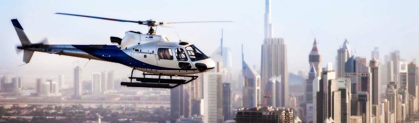 Iconic Tour – 12-Minute Ride Experience in Dubai 🚁